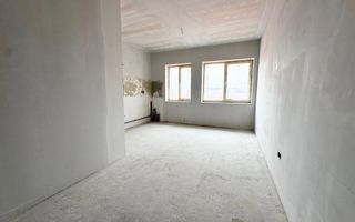 Oportunitate unică de investiție – Etaj complet de vânzare în Onești - Poză 4