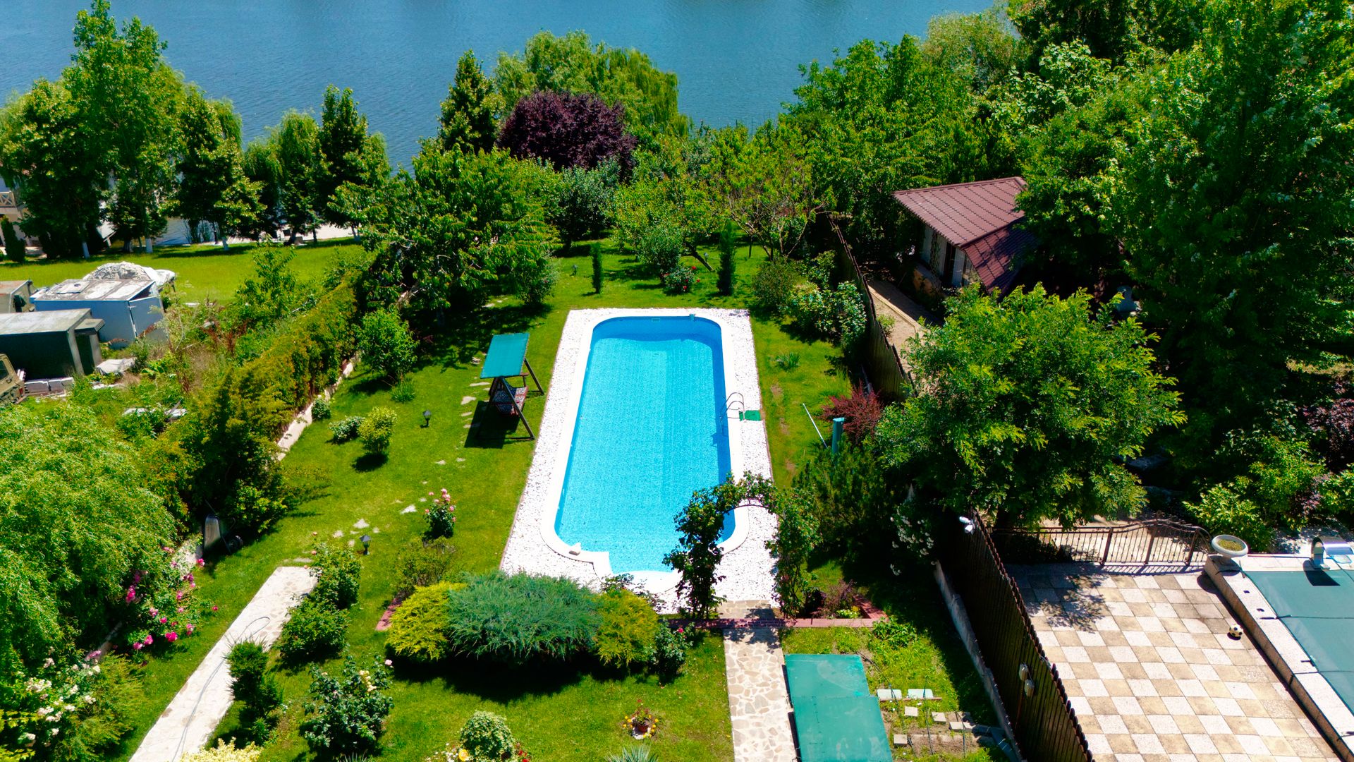 Vila premium de vanzare Balotesti/ piscina/ ponton/ deschidere la lac - Poză 27