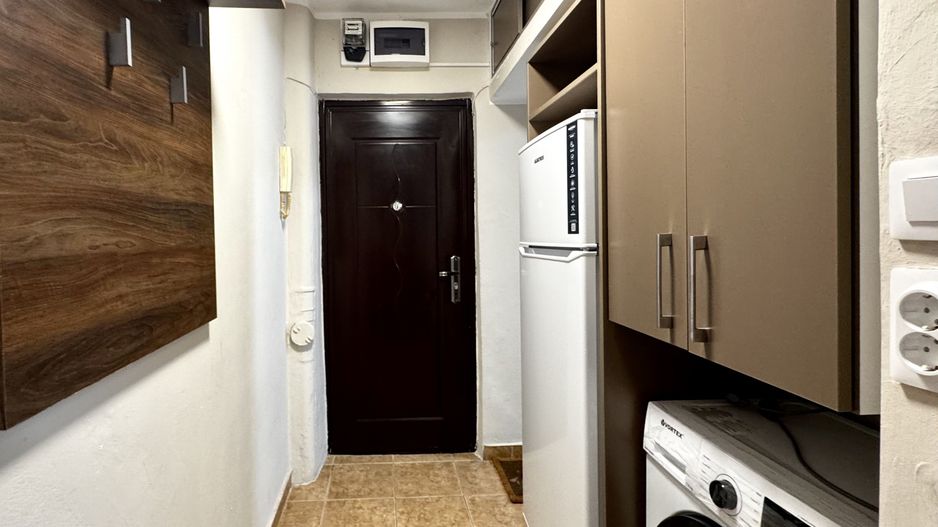 Apartament 2 camere, primitor, cu boxa, zona Central - Take Ionescu - Poză 9