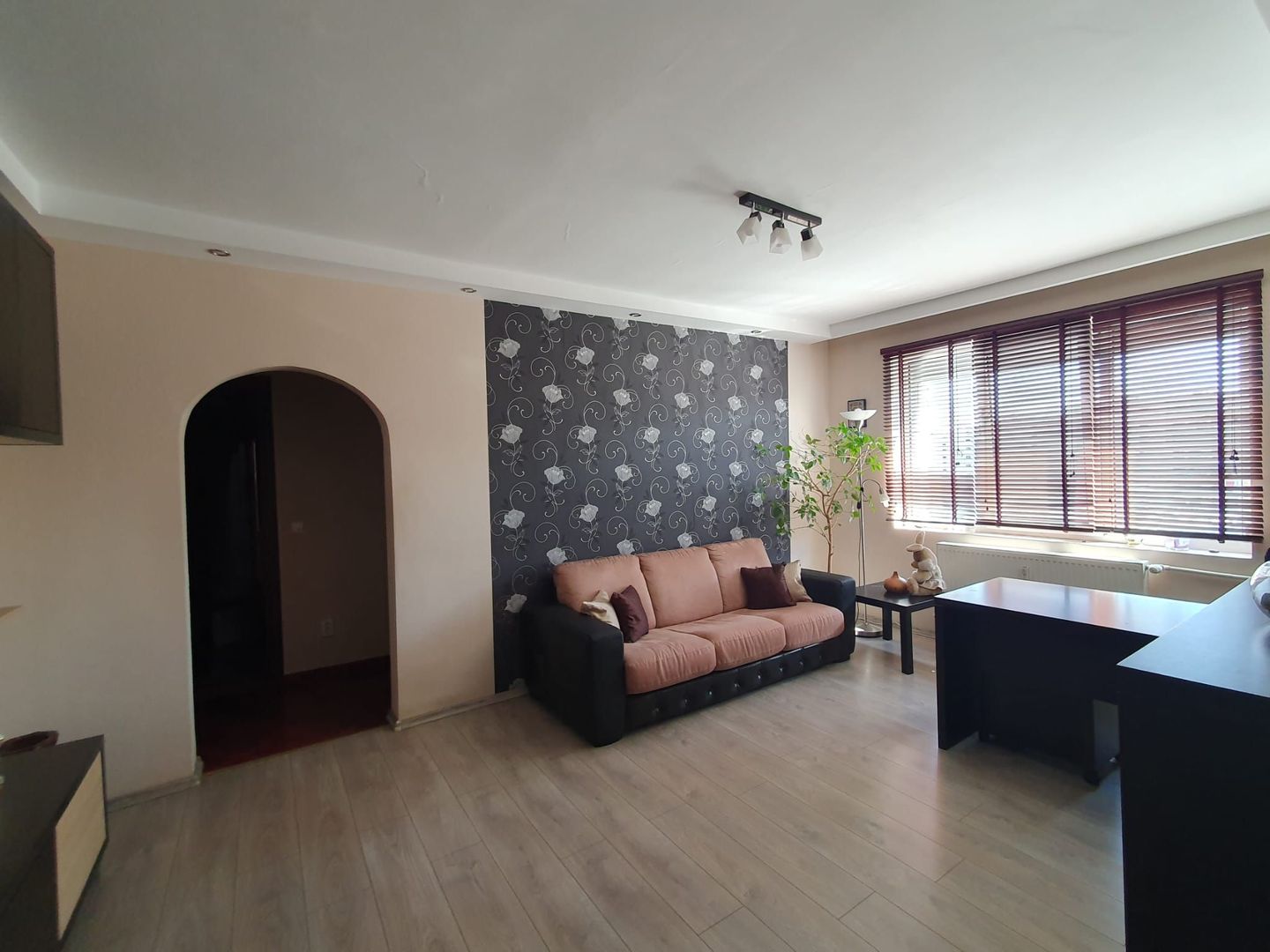 De vanzare apartament 3 camere Dristor-Baba Novac - Poză 7