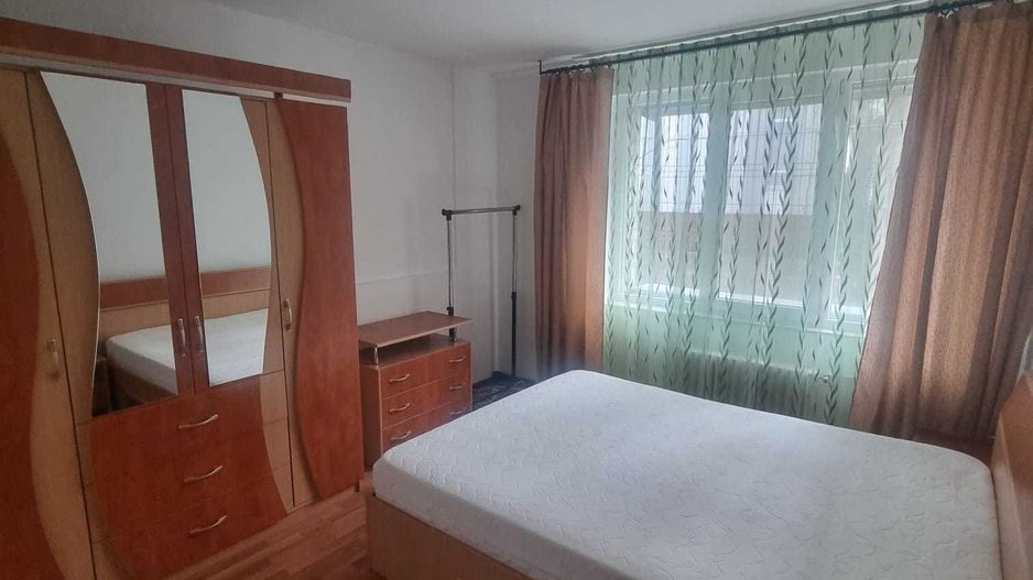 De inchiriat - Apartament 2 camere - Poză 3