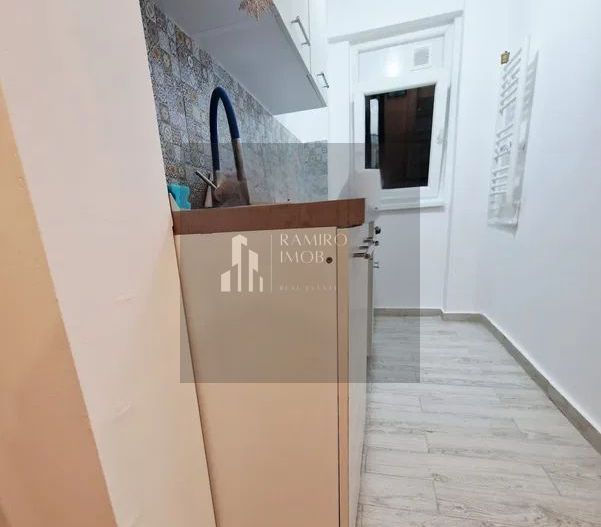 Apartament 2 camere Piata Resita Sector 4 - Poză 4