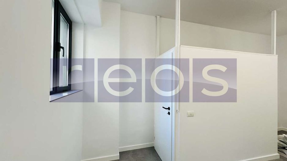 VANZARE SPATIU | 3 CAI ACCES | ZONA DECEBAL - Poză 5