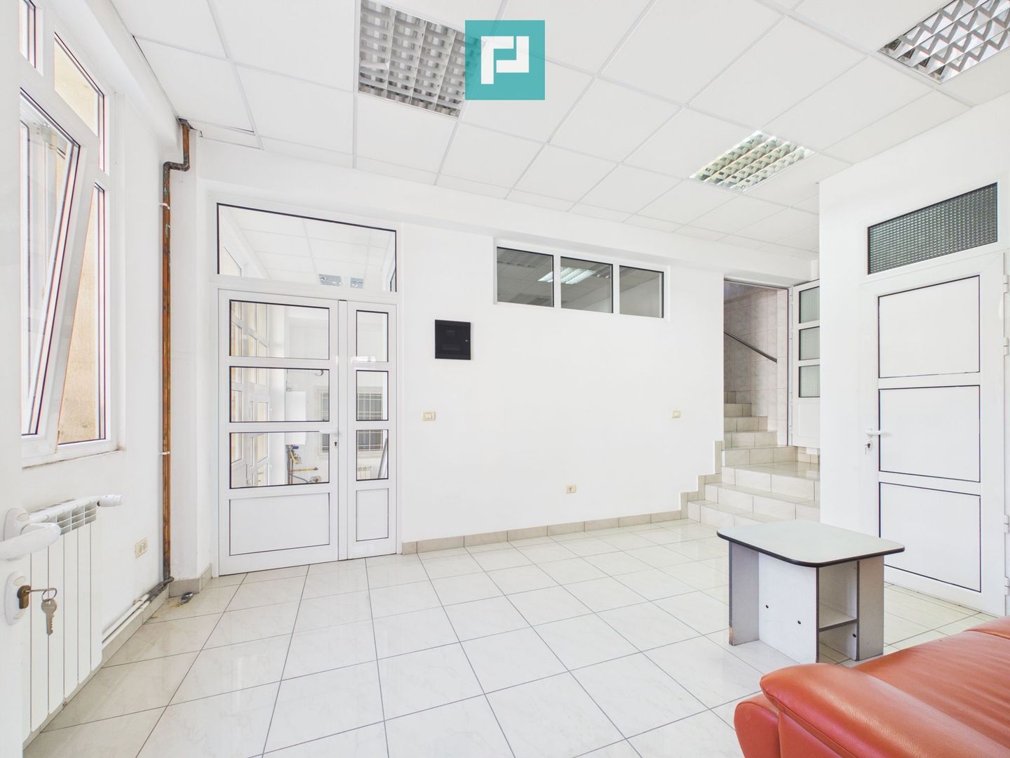Imobil central cu destinație medicală, Arad - Poză 6