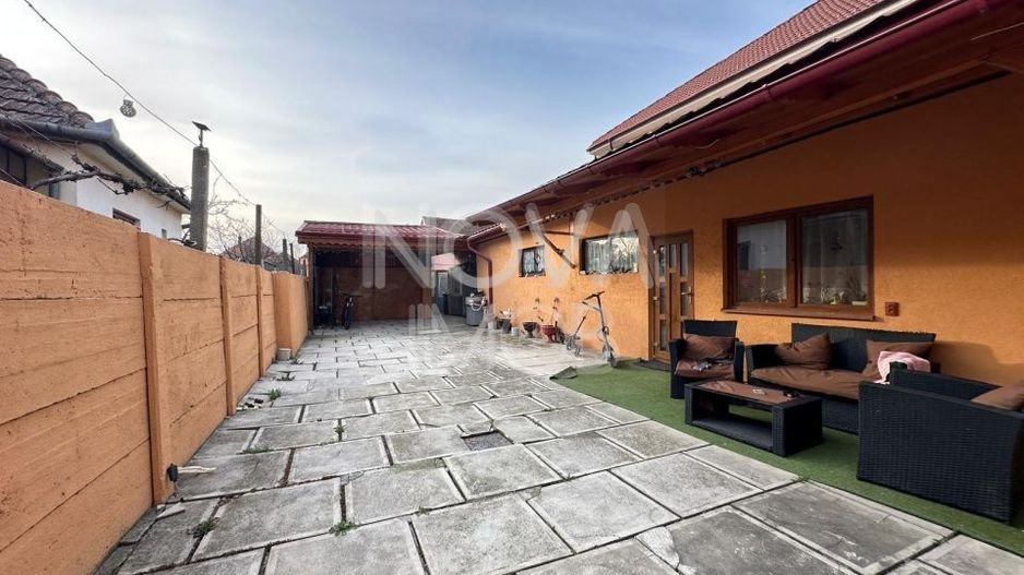 Casa de vanzare, mobilata si utilata - Piata Cluj - Poză 19