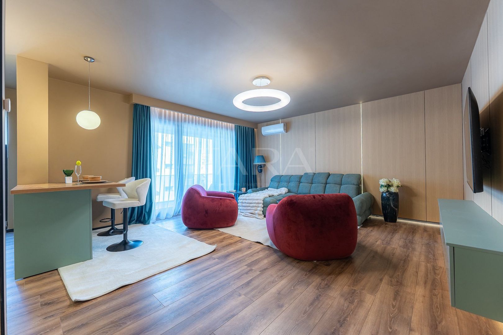 Apartament modern cu 2 camere și terasă generoasă – zona Iulius Mall. - Poză 9