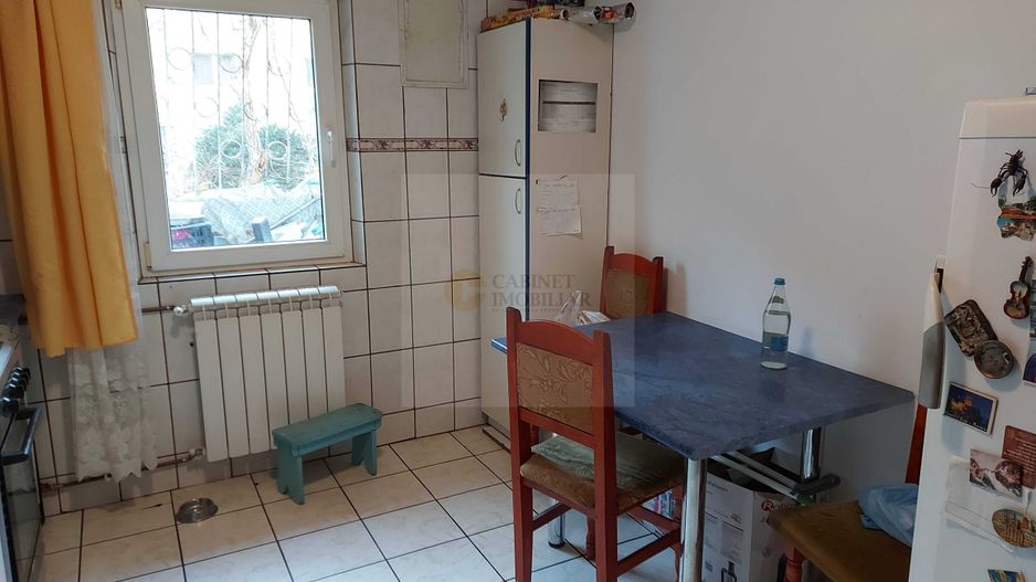 3 Camere - 64MP | Decomandat | 2 Bai | 1981 | Uverturii - Poză 2