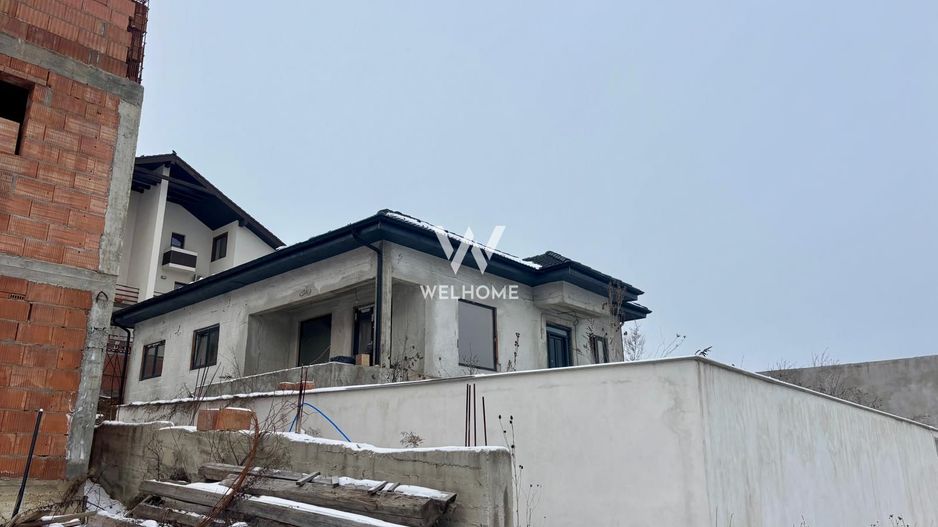 Casă individuală pe un nivel cu vedere panoramică spre munte - Poză 18