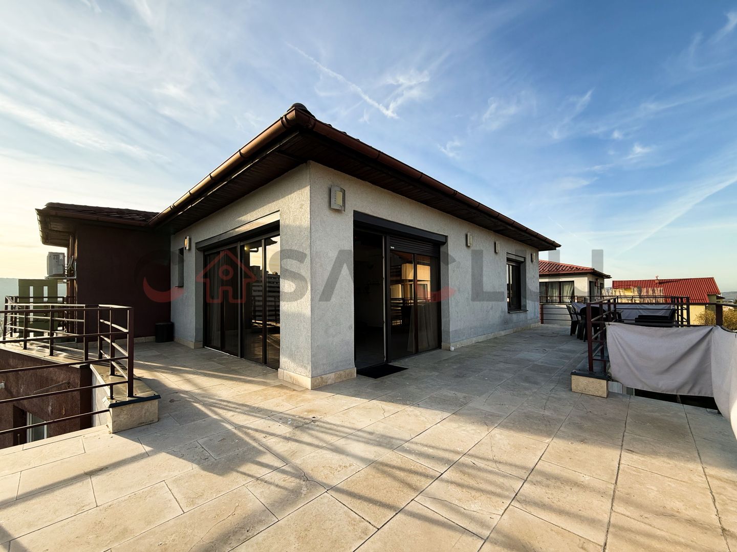 Apartament spatios cu terasa de 50 mp si vedere panoramica - Poză 7