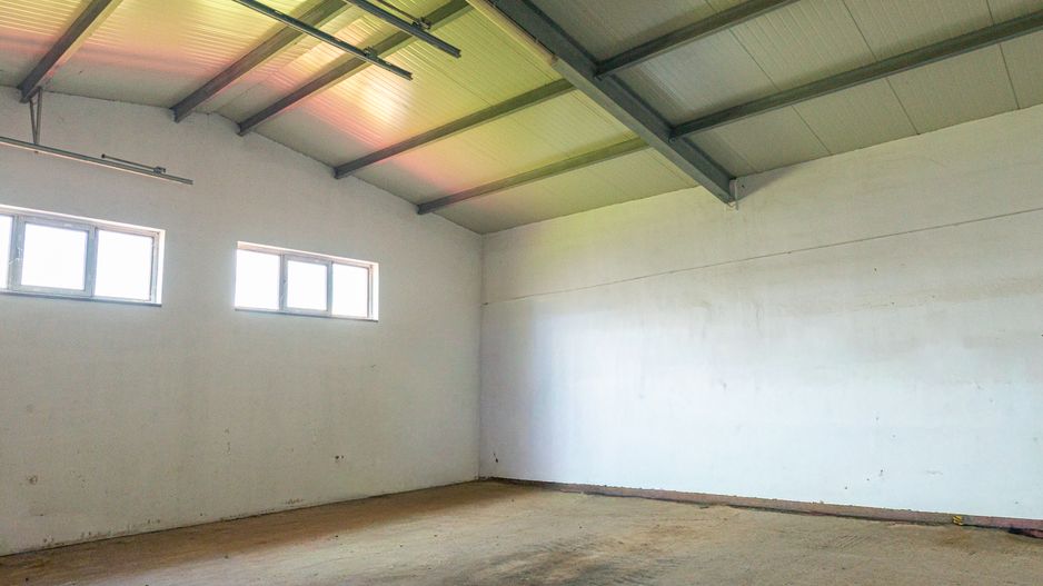 De vanzare casa+garaj/hala, teren 580mp, ideala pentru business - Poză 16