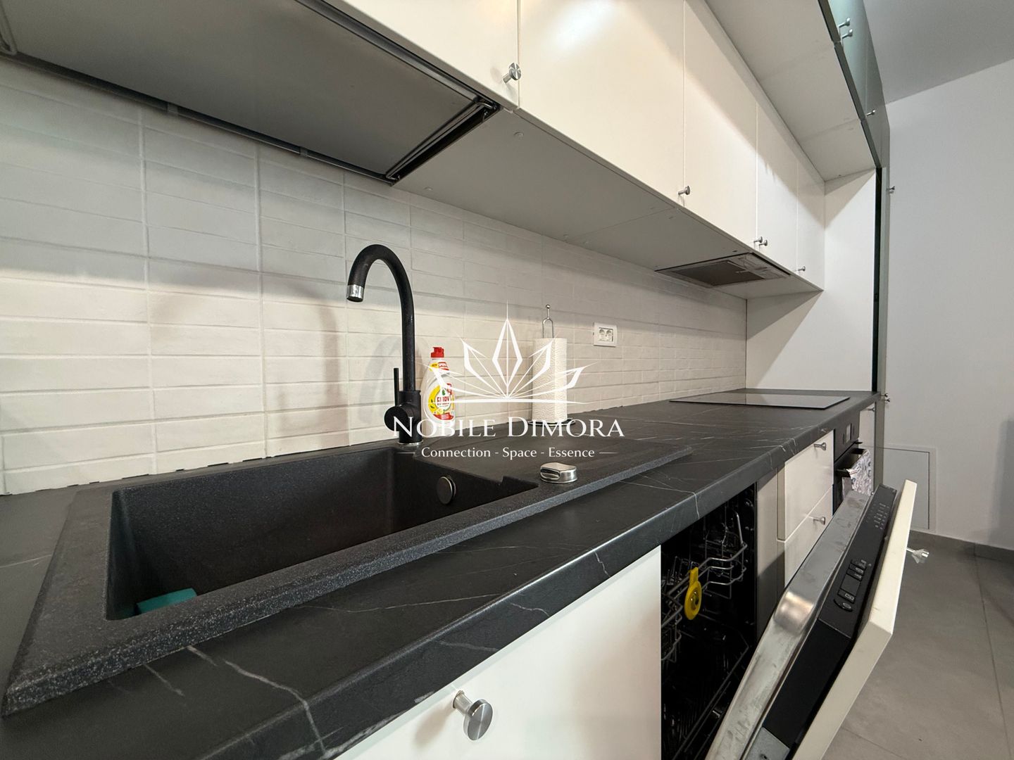 City of Mara - Apartament cu 2 camere - parcare subterana si boxa - Poză 10
