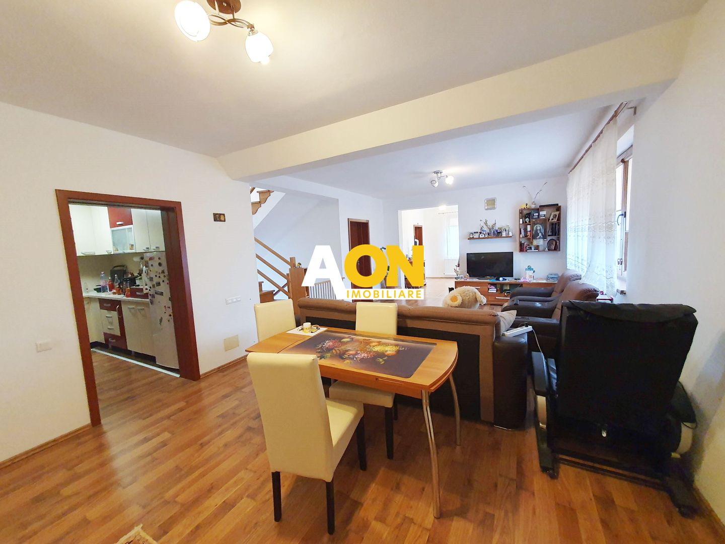 Casa D+P+M, 5 camere, 580 mp teren, toate utilitatile - Poză 4