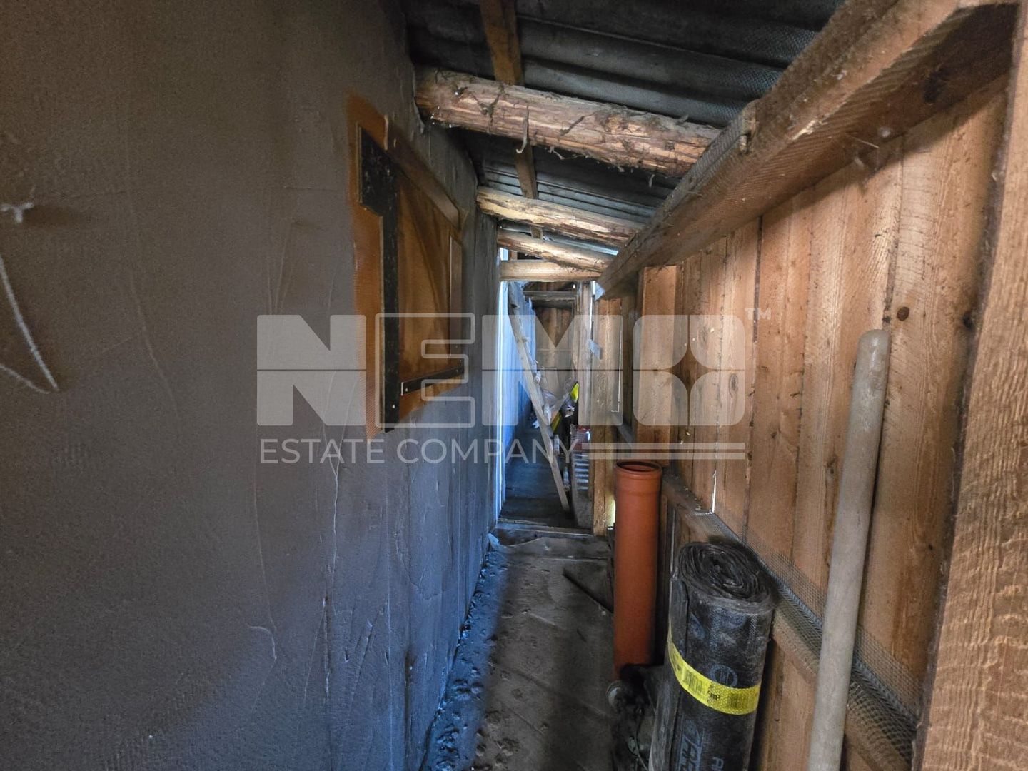 Casă la roșu la 165000 euro I Pe teren de 32 de ari I Măneuți - Poză 21