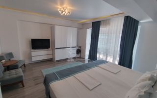 Studio et.5 White Tower, vedere la mare,  Mamaia Nord - Poză 3