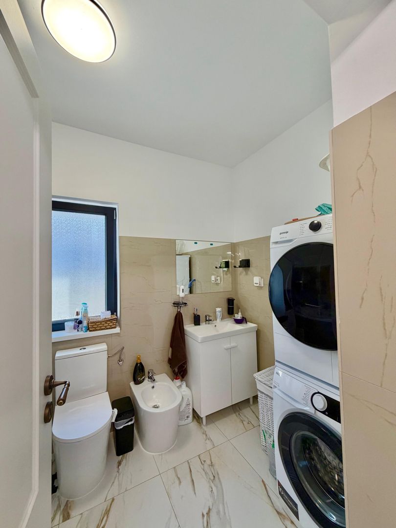 Duplex despartit prin baie - 4 camere I mobilat I Sanmihaiu Roman - Poză 13