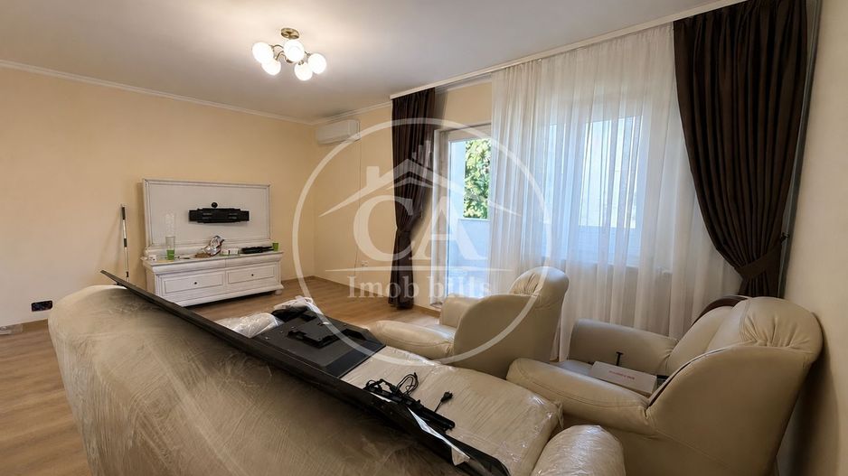Apartament de închiriat cu 3 camere în zona  Nufarul, Oradea - Poză 4