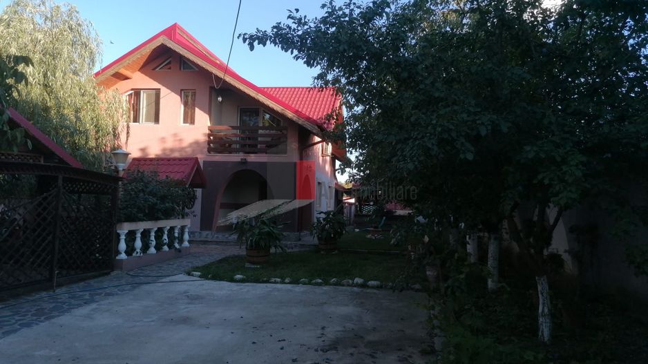 Dascalu-lfov-Vila D+P+M-5 camere-Locatie Deosebita - comision 0 - Poză 2