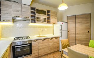 Apartament spatios 3 camere decomandate + 2 locuri de parcare in Baciu - Poză 8