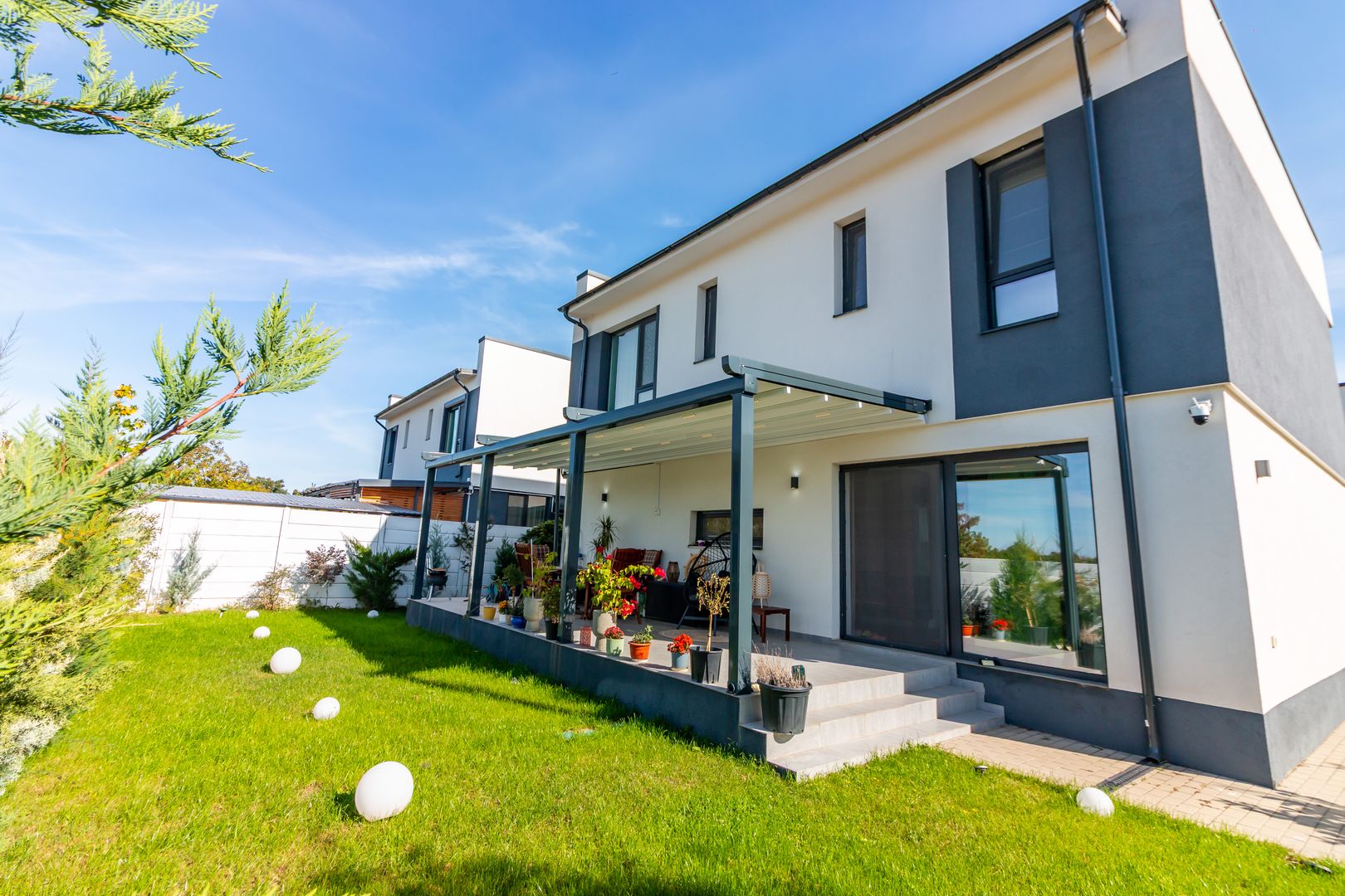 Vânzare casă modernă cu 5 camere | Corbeanca | Grădină și confort - Poză 1