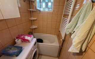 2 camere | etaj 2 | centrala proprie | renovat | zona excelenta | - Poză 8