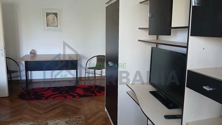 Închiriere apartament 2 camere, zona Podu Roș - Poză 7