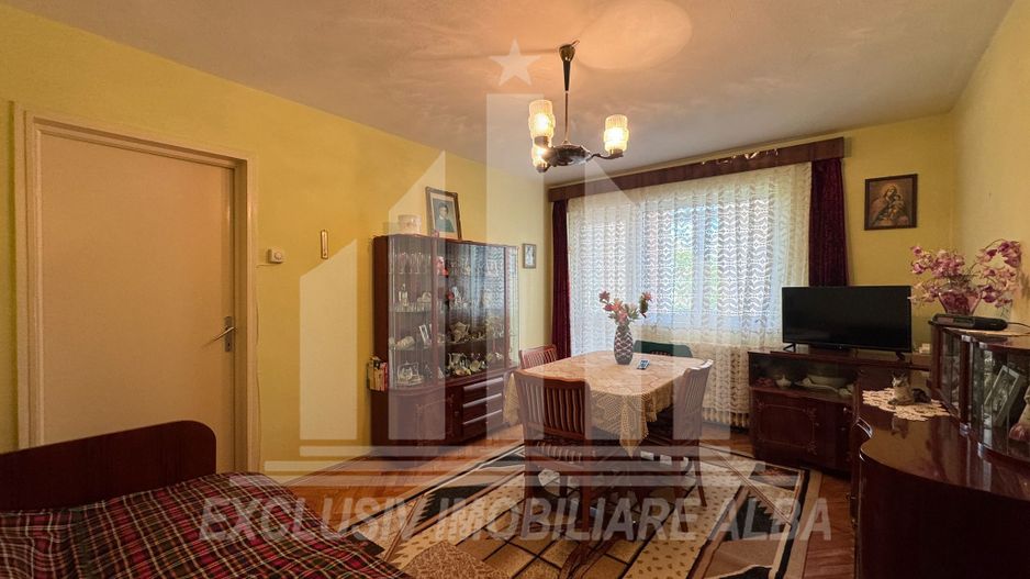 Apartament 2 camere | 52 mp | Balcon inchis | Cetate - Poză 1
