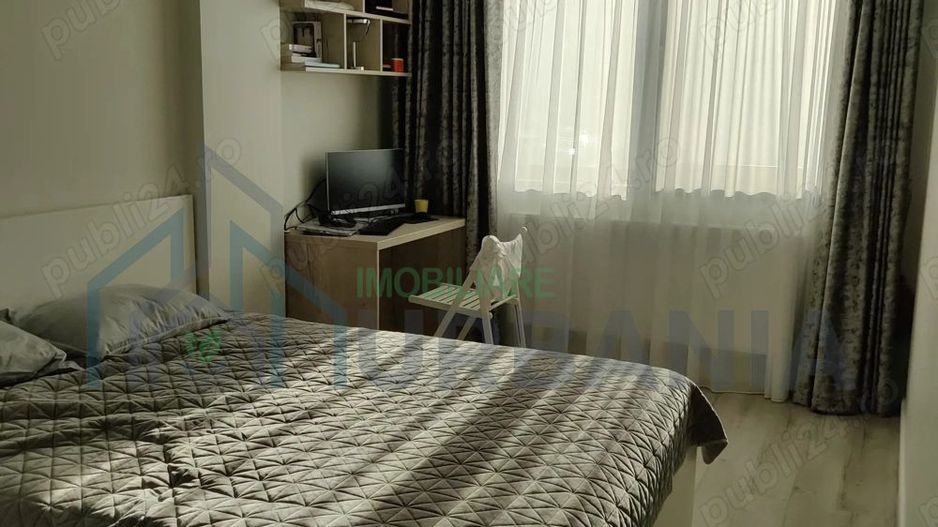 Apartament 3 camere decomandat - Poză 1