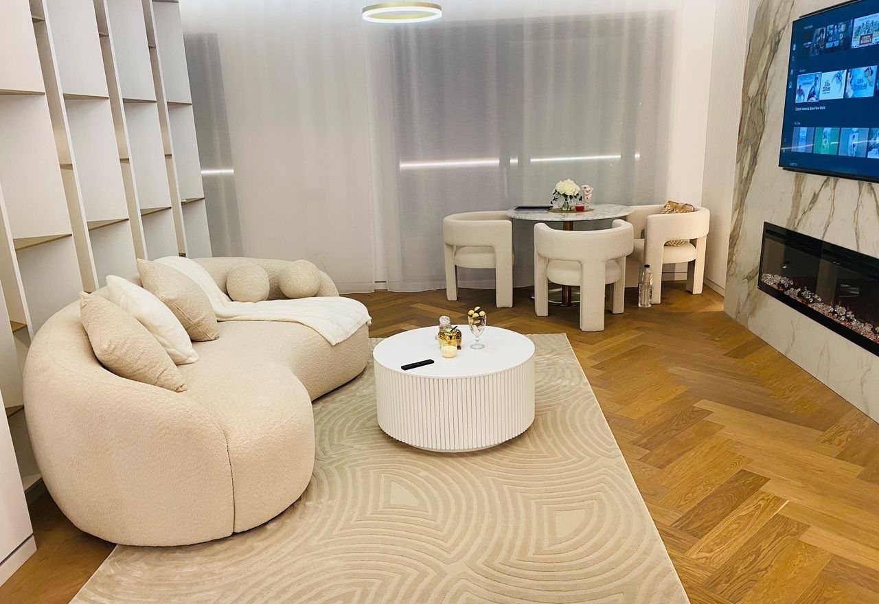 Apartament de inchiriat |2 camere| Prima Închiriere, Parcare | Pines - Poză 1