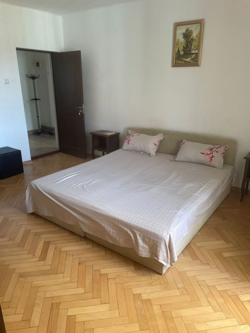 Apartament 2 Camere Decomandat | Central |  The Office | Parcare Inclusă - Poză 1