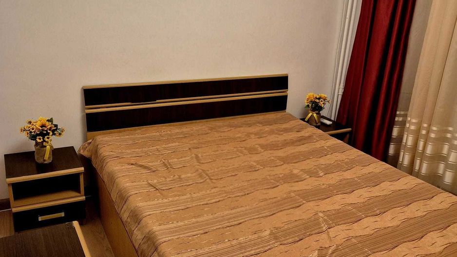 APARTAMENT 3 CAMERE DE INCHIRIAT |  RENOVAT |  GORJULUI - Poză 6