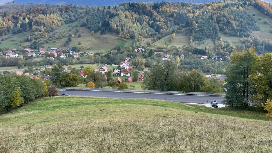 Teren extravilan cu priveliste catre Bucegi – Moieciu de Jos 4.700 mp - Poză 13