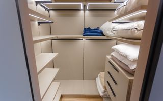 De închiriat apartament, 3 dormitoare + terasă, str. Teatrală 3, Centru. - Poză 21