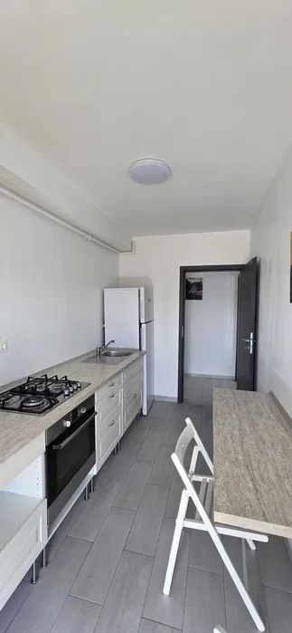 AP. 2 CAMERE DRUMUL TABEREI, BUCATARIE INCHISA, LOC NOU, METROU 10 MIN - Poză 3