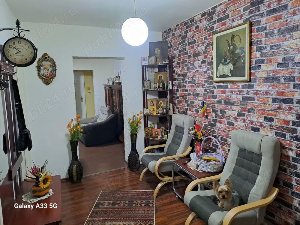BRASADAS vinde ap 3 cam etaj 4/4 Soarelui. - Poză 1