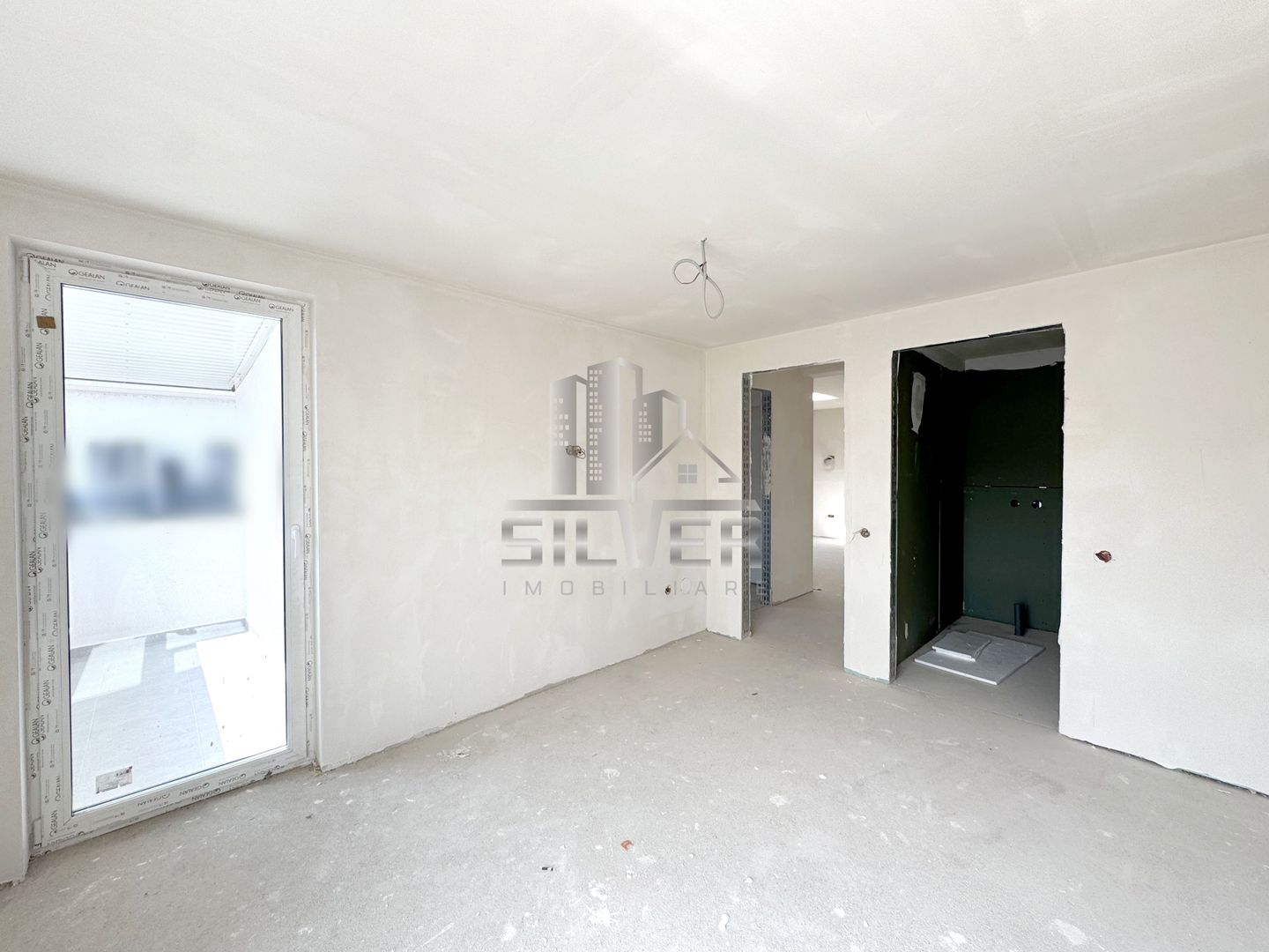 Apartament cu 3/4 camere/87mp/3 minute de statii autobuz. - Poză 14