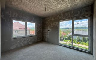 Casa individuala superba de vanzare in Chinteni! - Poză 9