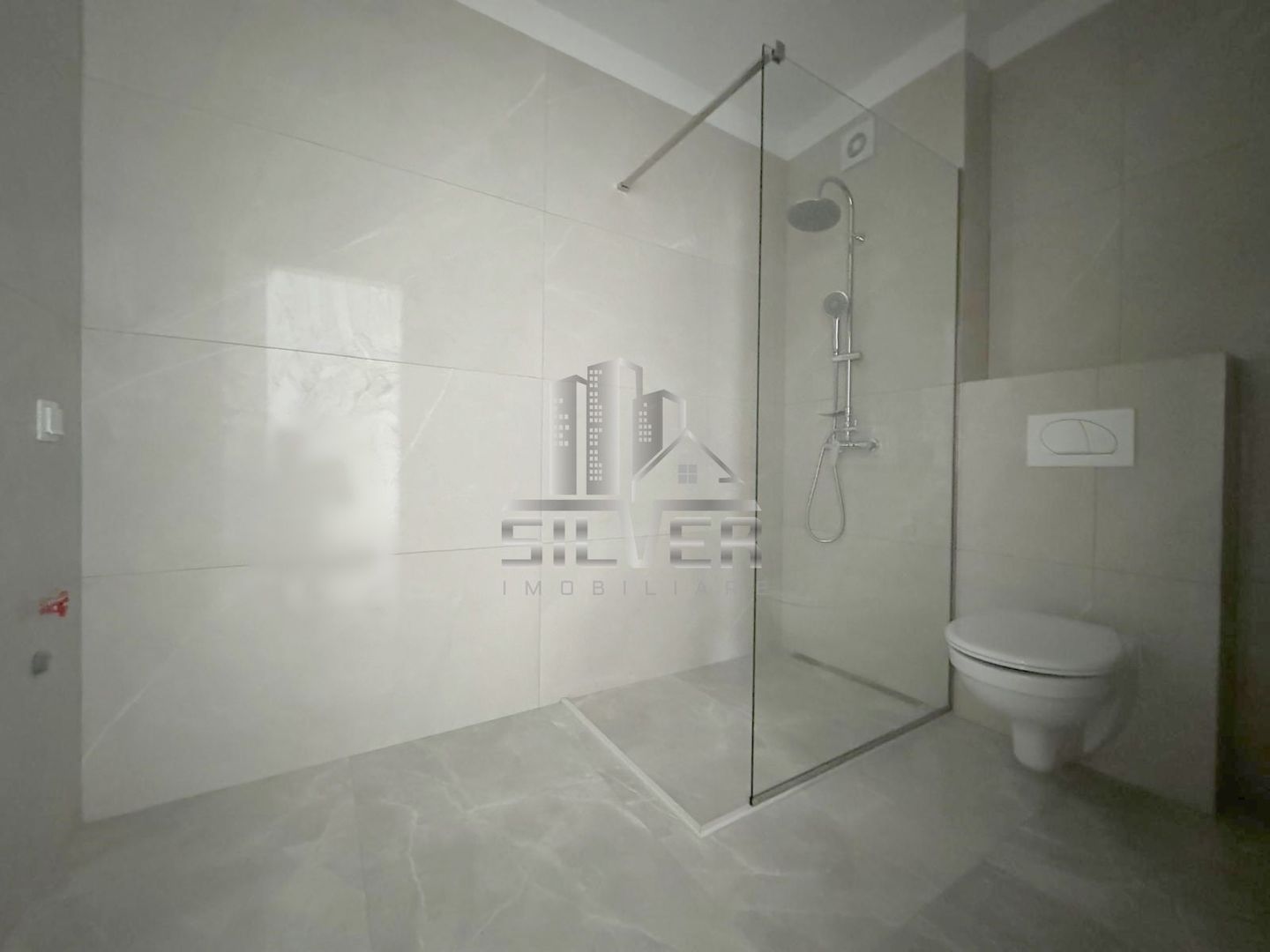 Apartament cu 3 camere/59mp/terasa 15mp/zona Eroilor. - Poză 8