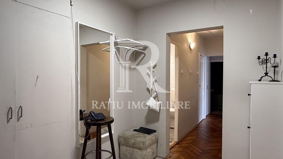 Apartament cu 3 camere | Decebal | Oradea - Poză 10