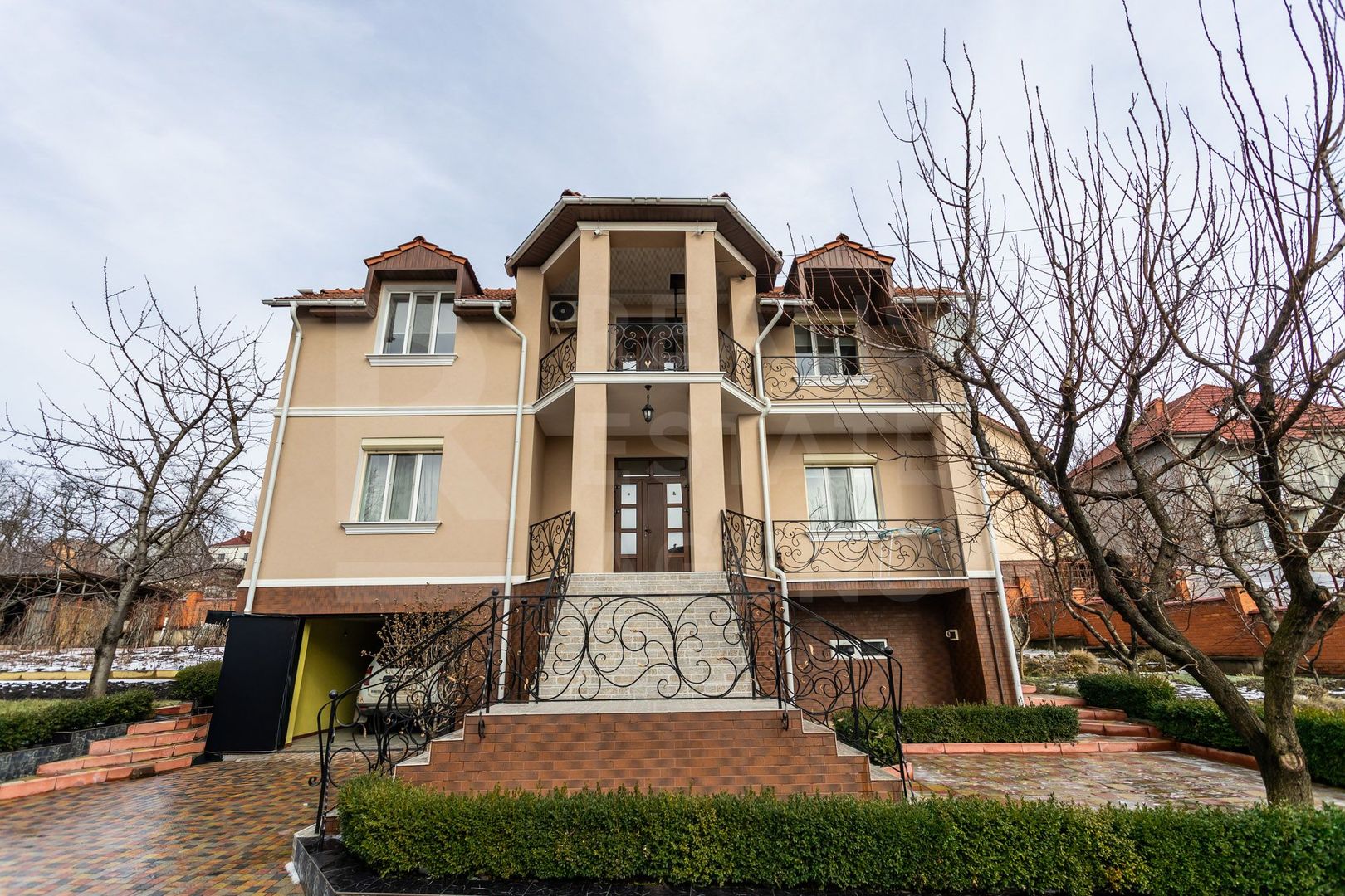 Vânzare, casă, 3 nivele, 200 mp + 10 ari, str. Gura Văii, Rîșcani - Poză 4