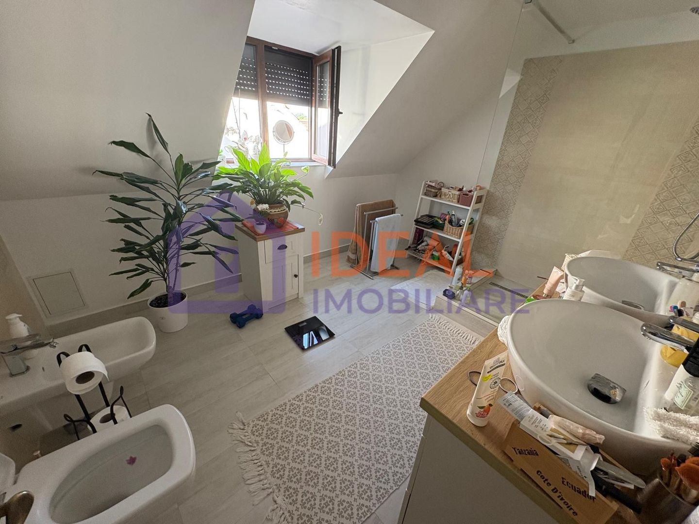 Casa Individuala cu 4 camere si 450 mp de curte, in Valea Aurie - Poză 4