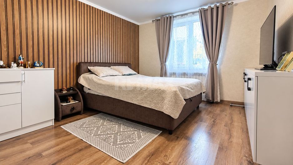 CASĂ TIP DUPLEX ÎN SÎNGERA | 220 m² | 4 DORMITOARE | 6 ARI - Poză 21