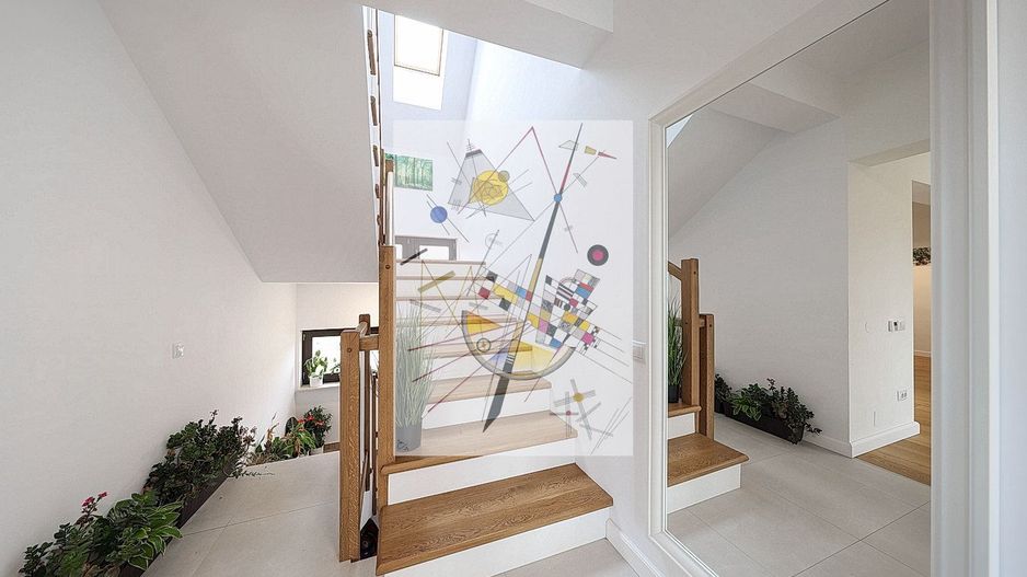 Proprietate Deosebita - Poză 43