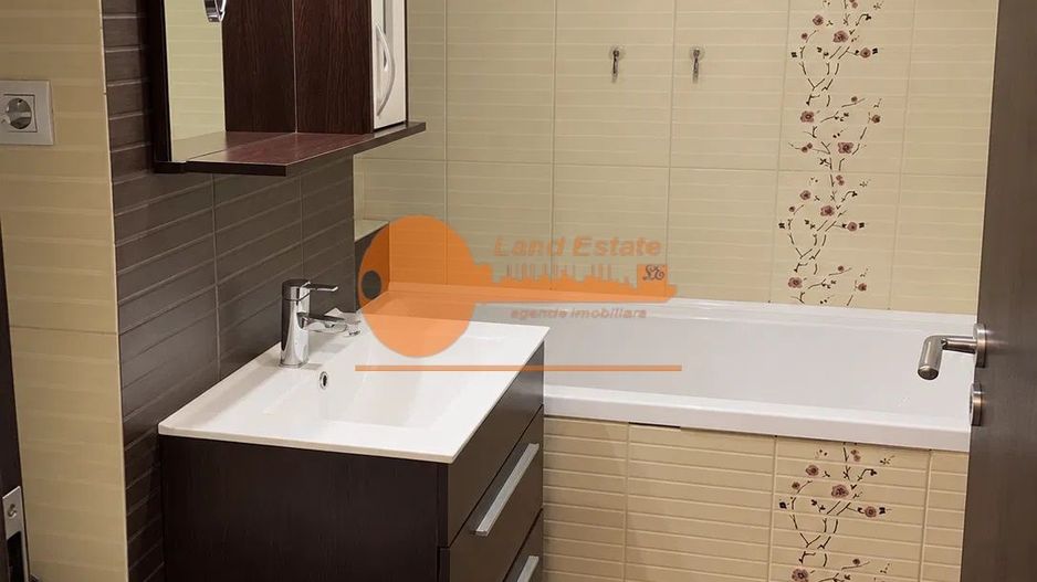 Apartament cu 3 camere in zona Gorjului - Poză 7