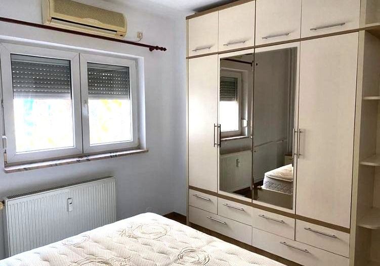 🌟 ]nchiriez Apartament cu 4 camere, 92 mp, Ștefan cel Mare, lângă Parc Circului - Poză 2