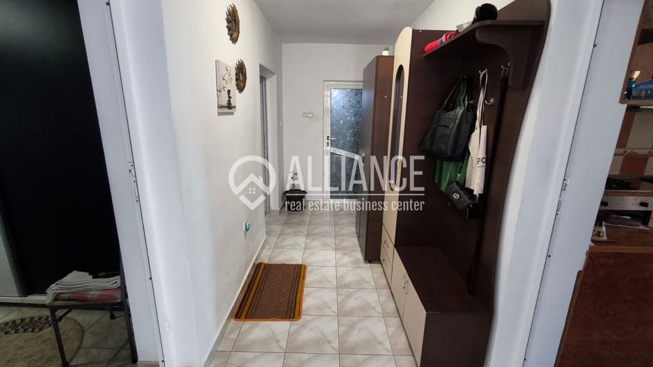 VIILE NOI - casa cu o curte generoasa disponibila imediat - Poză 14