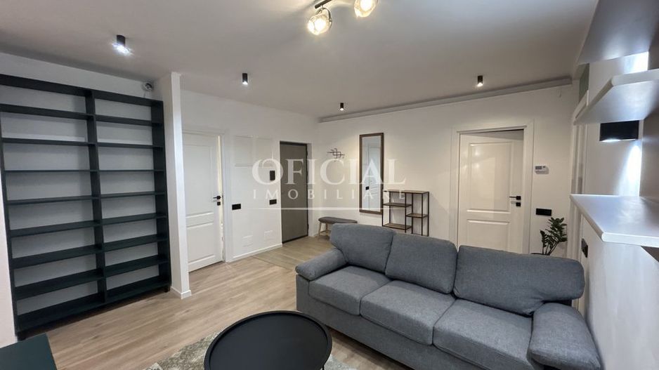 Apartament 3 camere | Garaj | 70 mp | 2 Bai | Zona Teilor | Floresti - Poză 1