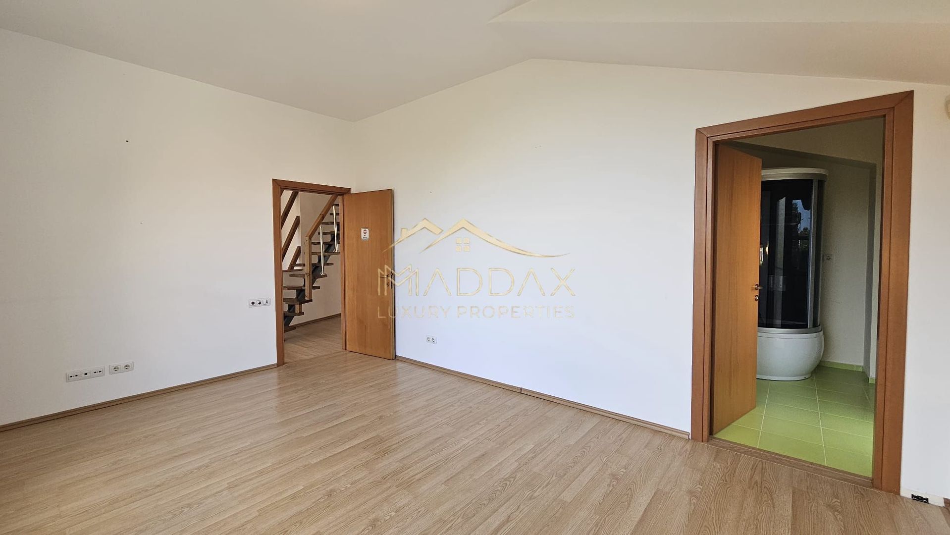 Vila Individuala _7 camere***Piscina***Teren 1000 mp//Erou Iancu Nicolae - Poză 49