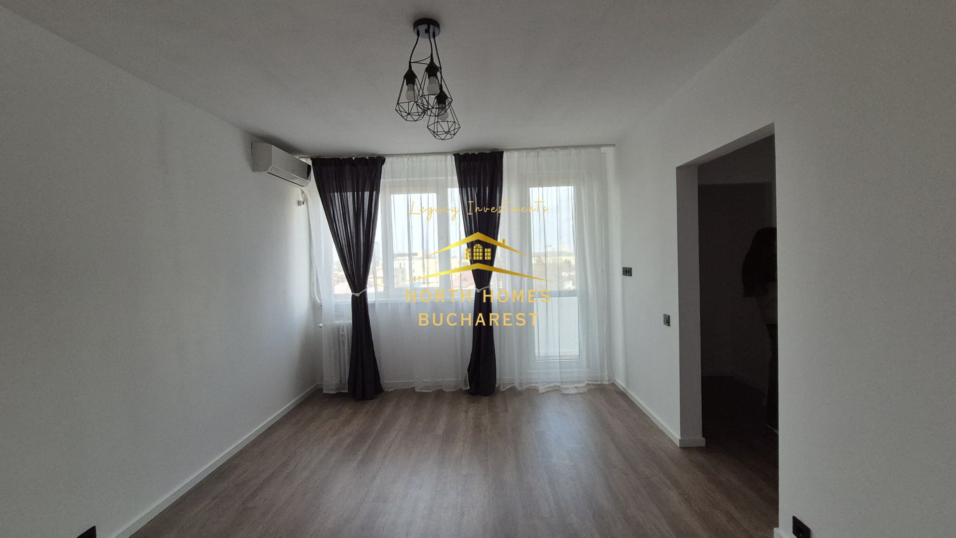 Apartament 2 camere de vânzare, metrou 1 Mai la 5 minute - Poză 2