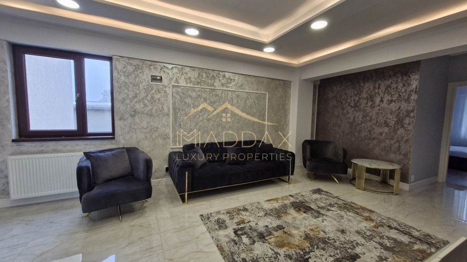 Apartament *4 camere *110mp* // Parcare - Poză 4