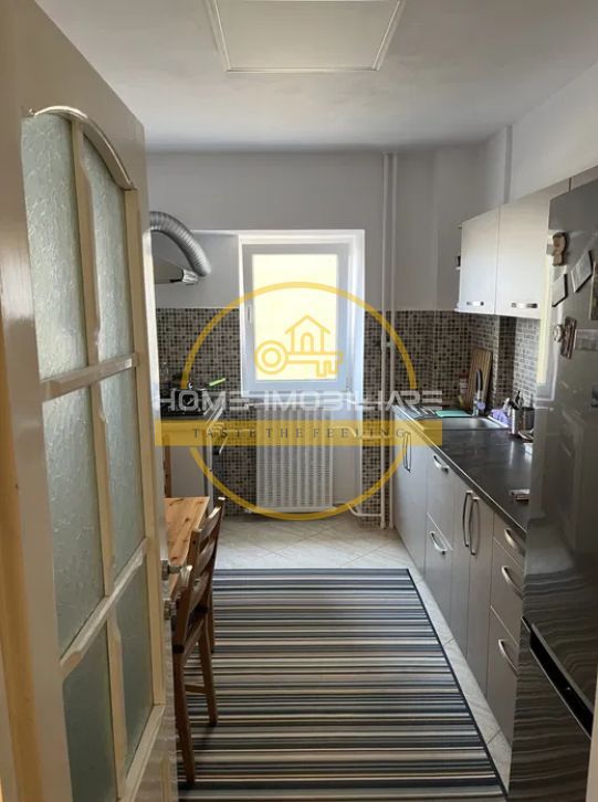 Ap 3 camere , decomandat , etaj 2/8 , Zona Garii/Arcu. - Poză 3